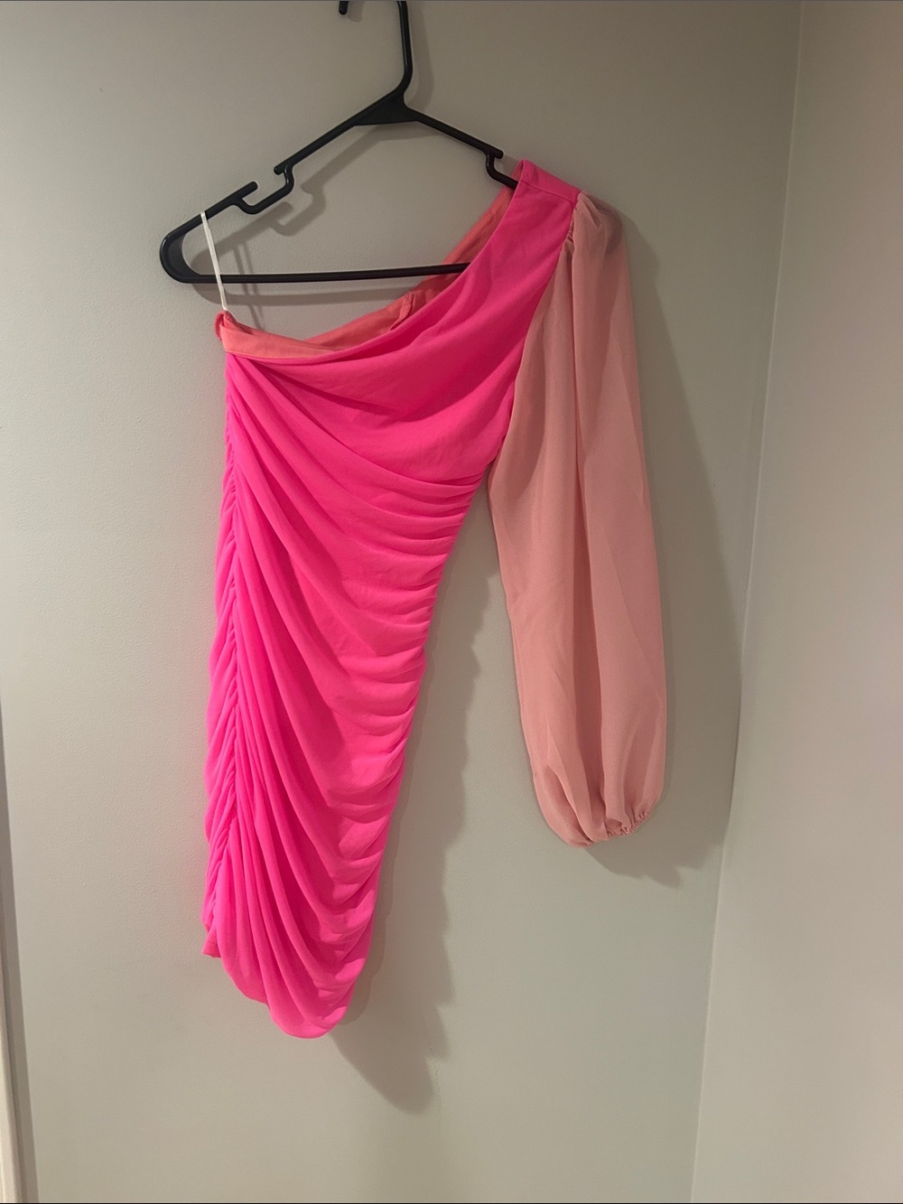 SHEIN Hot Pink Asymmetrical Ruched Skirt with Blush One-Sleeve